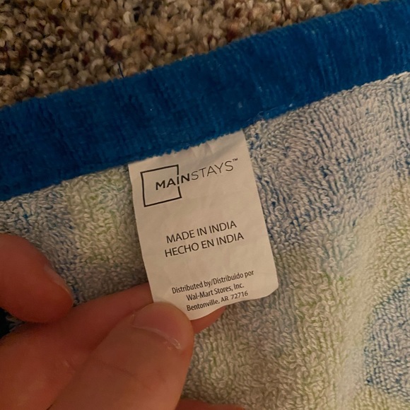 Mini Beach Towel - Picture 4 of 5